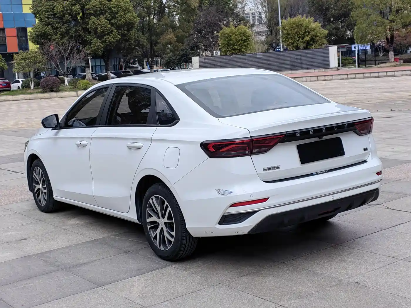 GEELY AUTOMOBILE EMGRAND