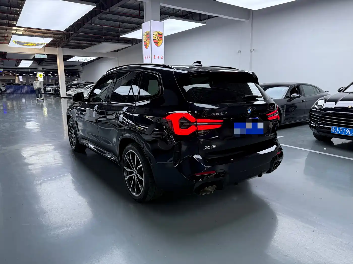 BMW X3 2022 xDrive30i Leading M Night Package фото 18