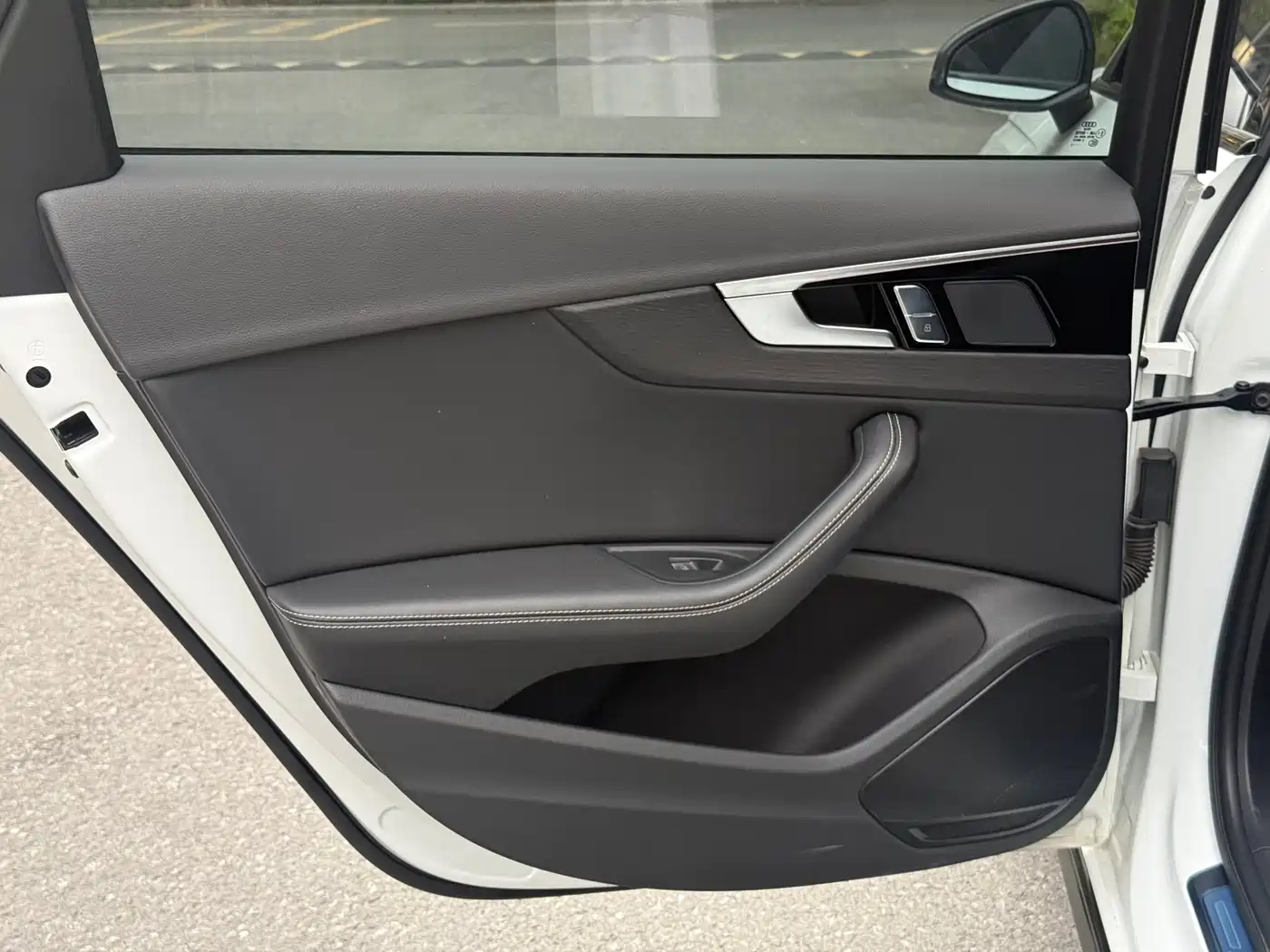 Audi A4L 2024 40 TFSI Luxury Dynamic фото 14