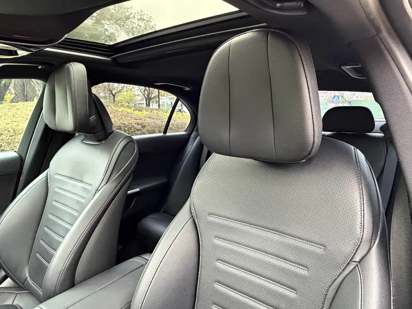 Mercedes-Benz C-Class 2022 C 200 L Sport Version фото 8
