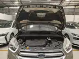 Фото 20 - Ford Kuga