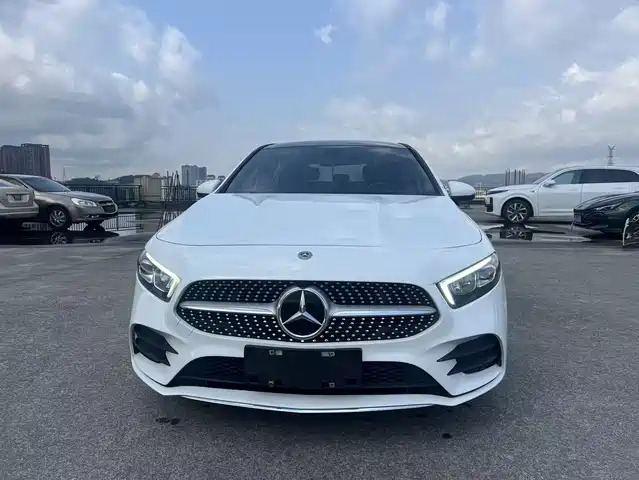 MERCEDES-BENZ A CLASS