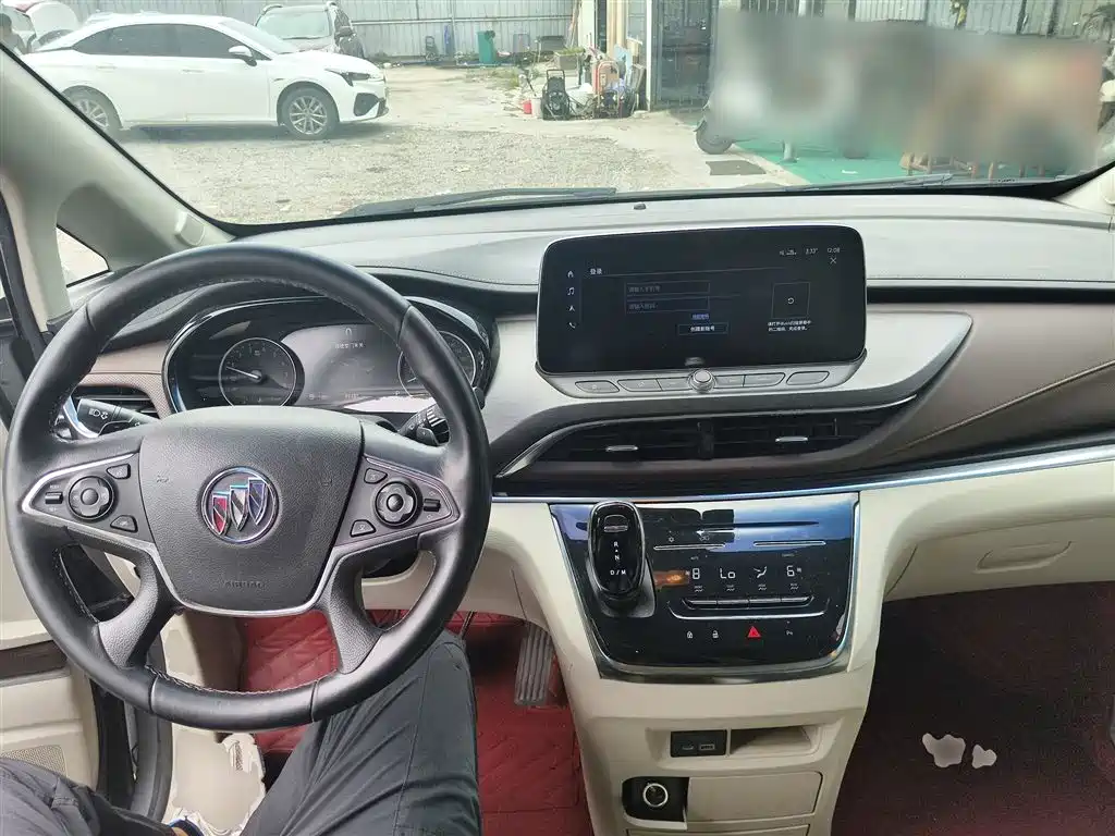 BUICK GL8