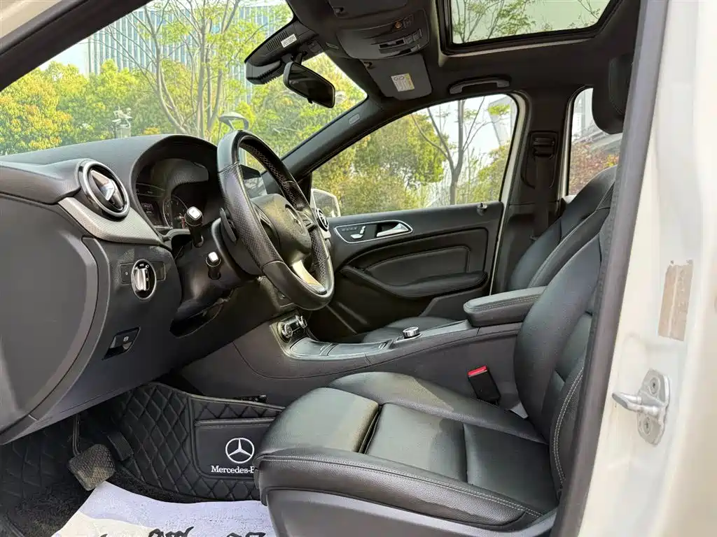 MERCEDES-BENZ B CLASS