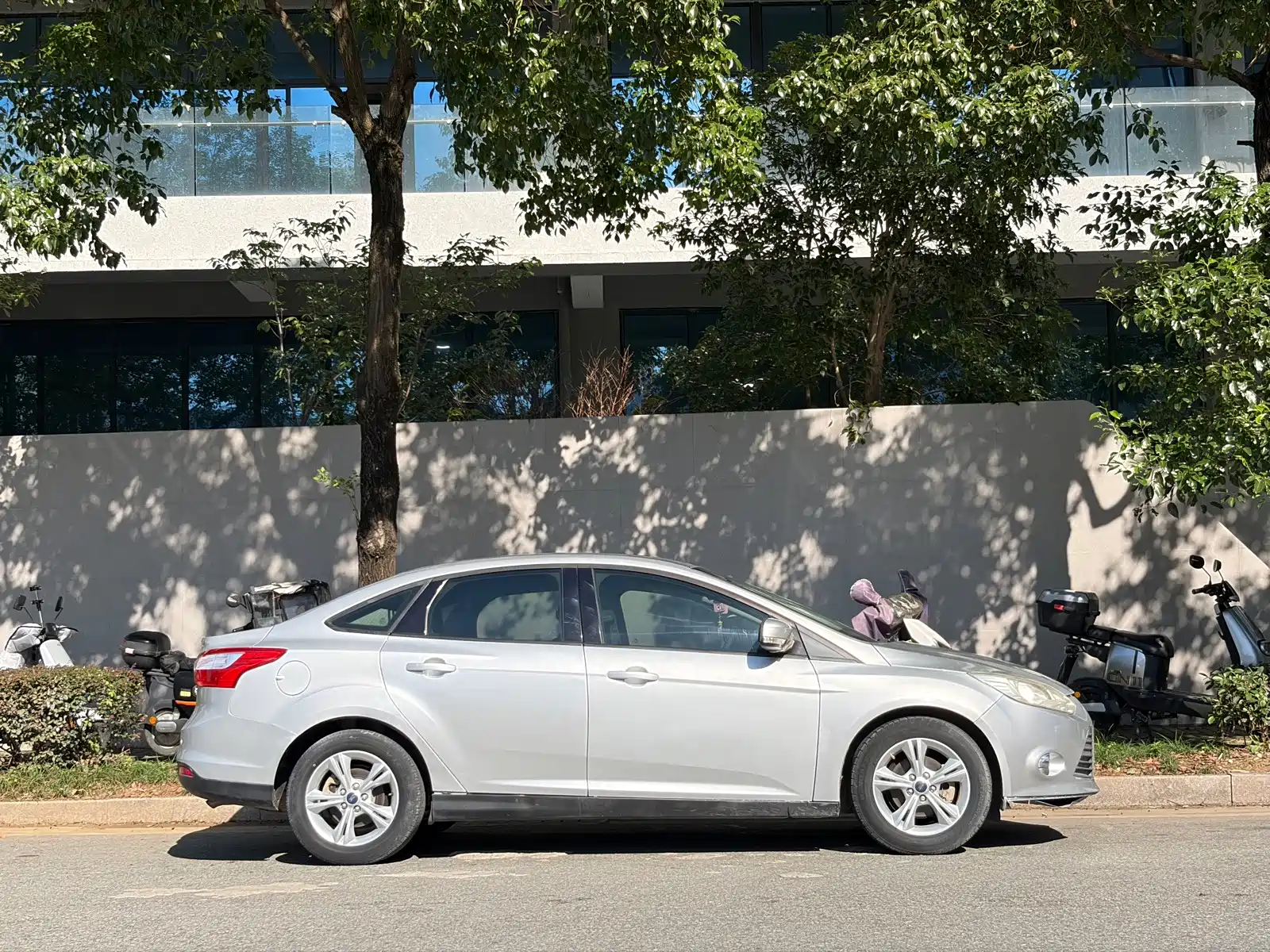 Фото 5 - Ford Focus