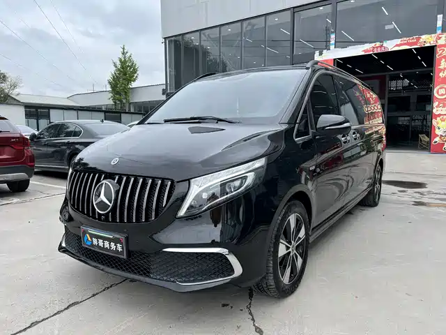 Mercedes-Benz V-Class 2022
