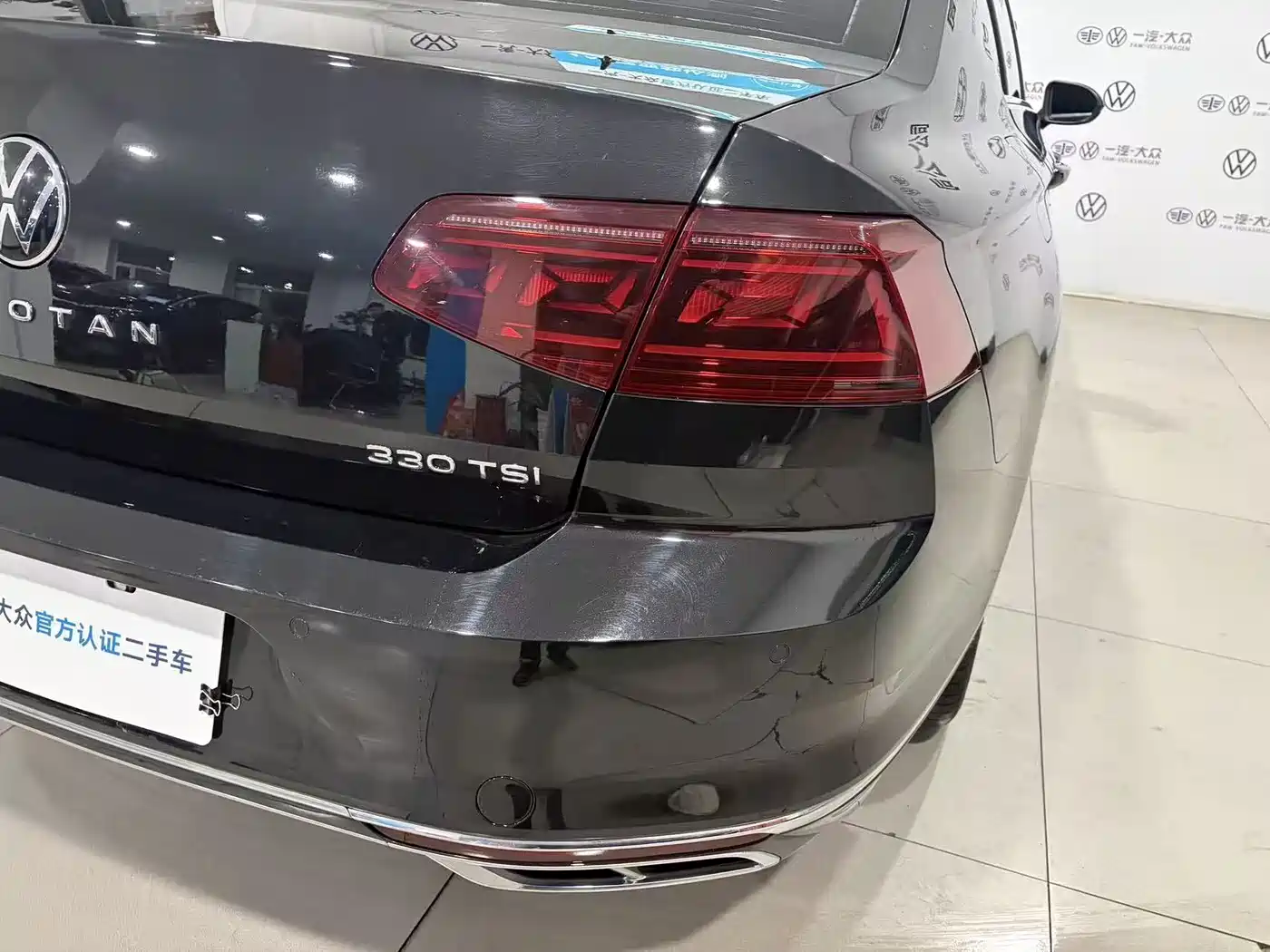 Volkswagen Magotan 2023 2 Million Units Anniversary Edition 330TSI DSG Leading Type фото 13