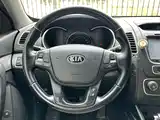 Фото 15 - Kia Sorento