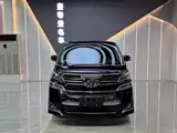 Фото 2 - Toyota Vellfire