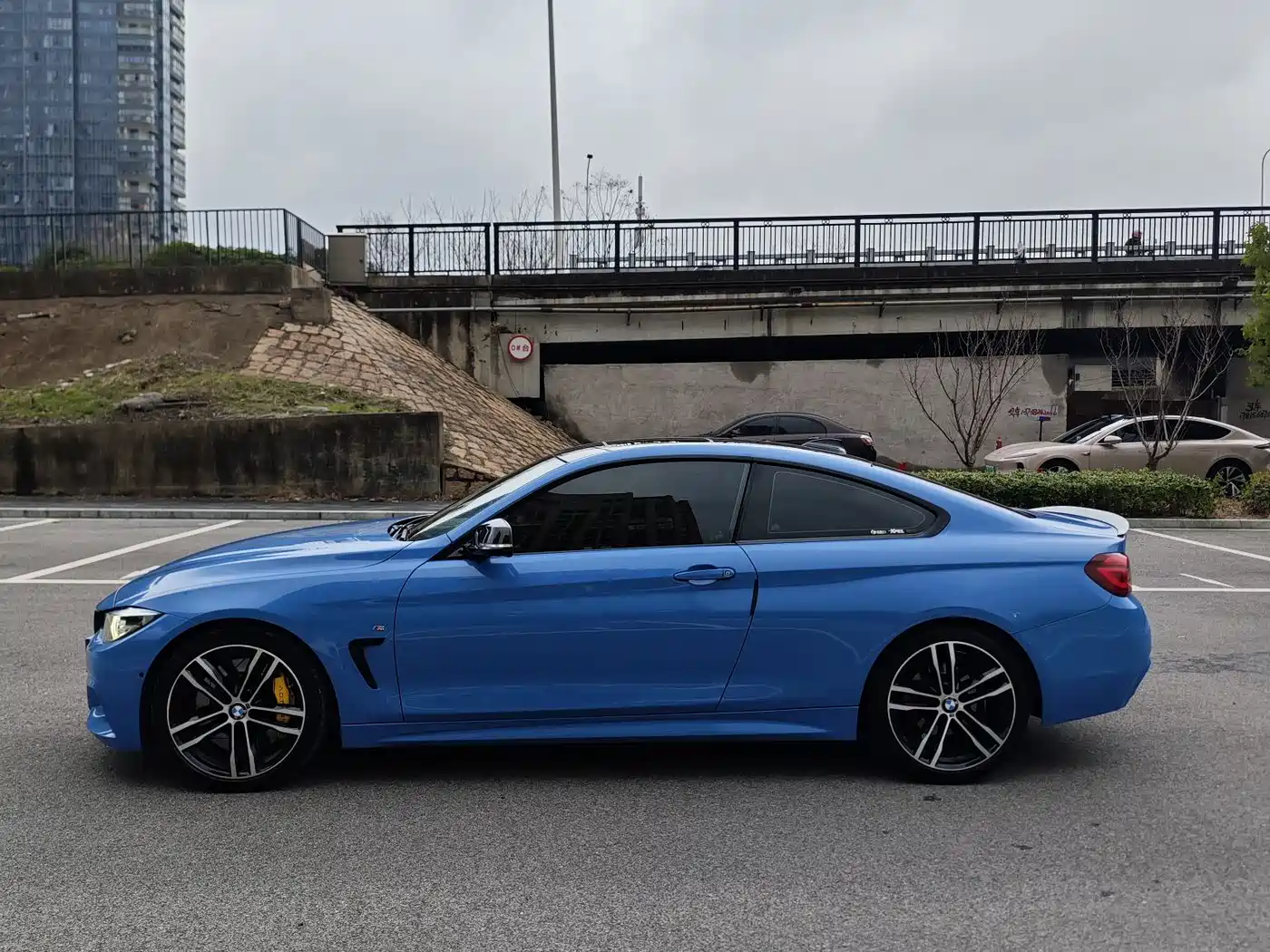 BMW 4 Series 2019 430i M Sport Shadow Edition фото 4
