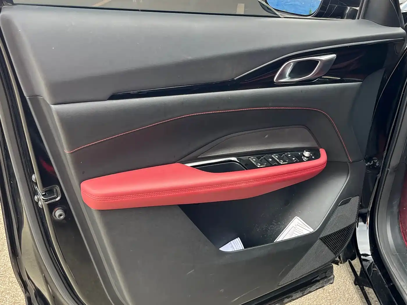 Changan Oshan Z6 2024 2022 Blue Whale 1.5T DCT Intelligent Enjoyment