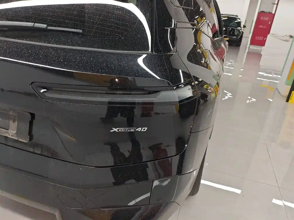 BMW iX 2022 xDrive40 фото 8