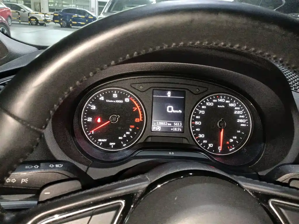 Audi A3 2019 Limousine 40 TFSI Sport China V фото 12