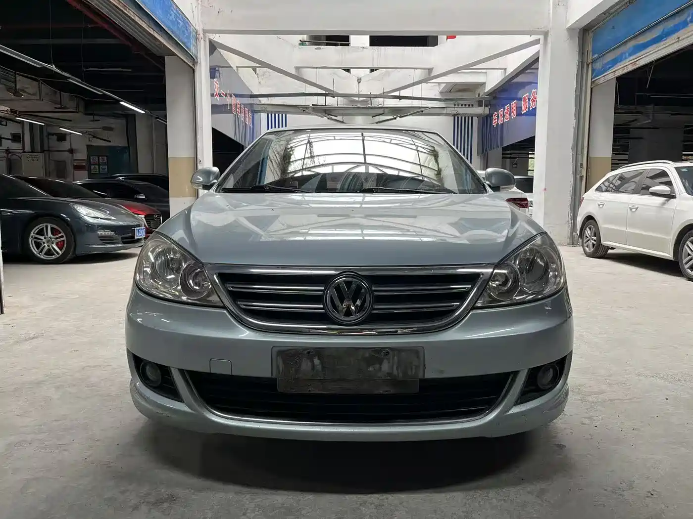 Volkswagen Lavida 2008 Model 1.6L Automatic Pinxuan Edition фото 2