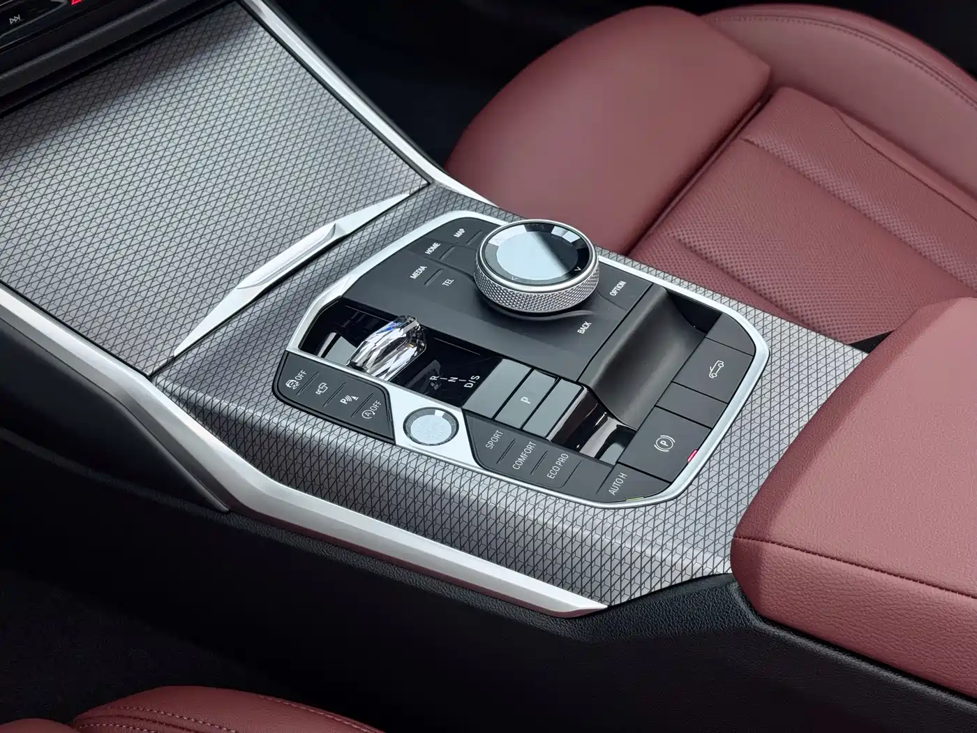 BMW 4 Series 2024 430i Convertible M Sport Shadow Edition фото 11