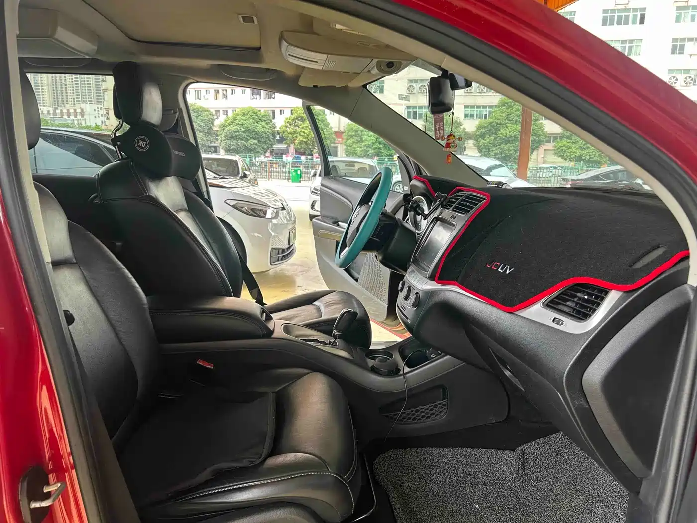Dodge Journey 2013 2013 Model 2.4L 2WD Premium Edition