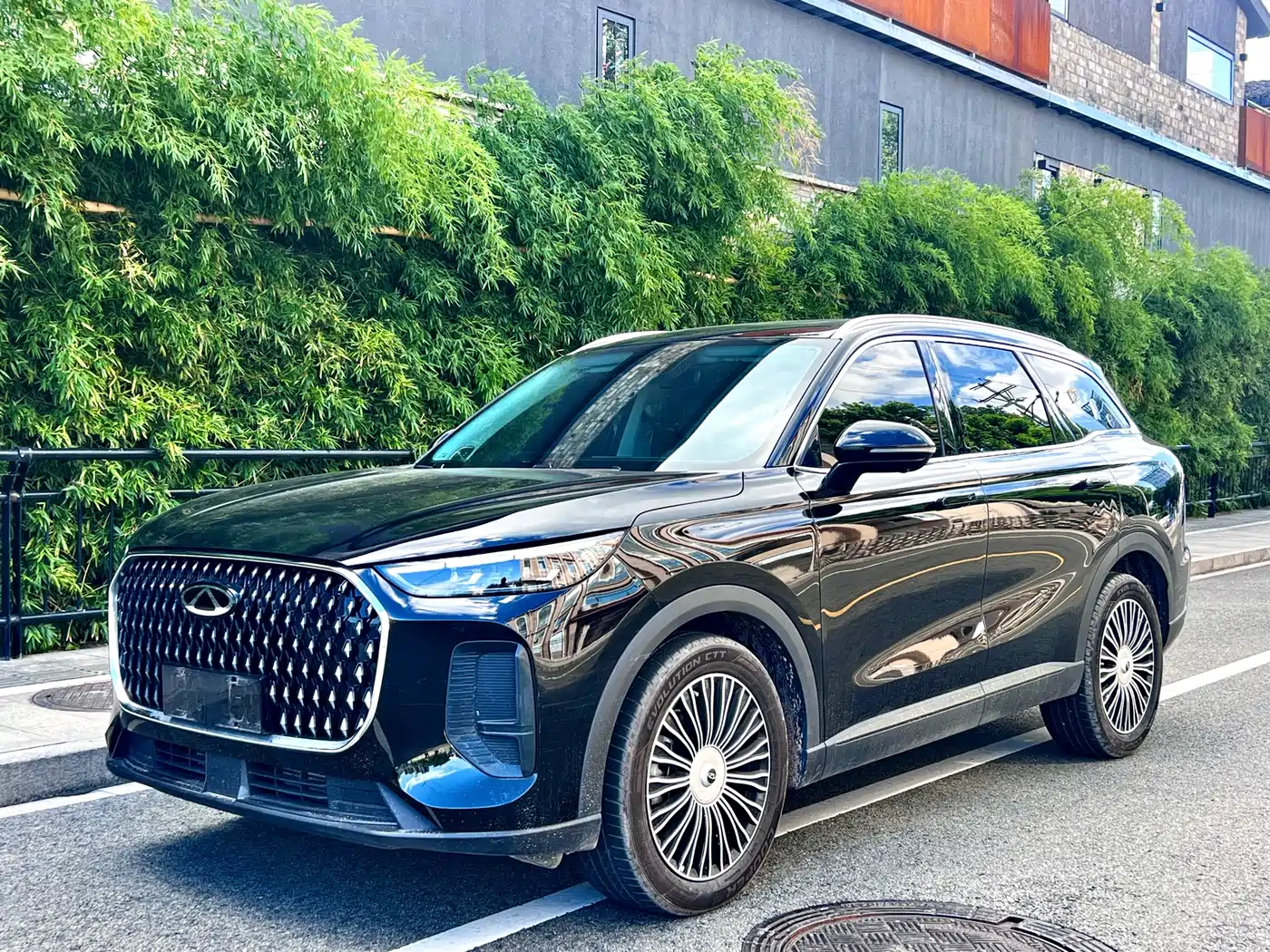 Chery Tiggo 8L