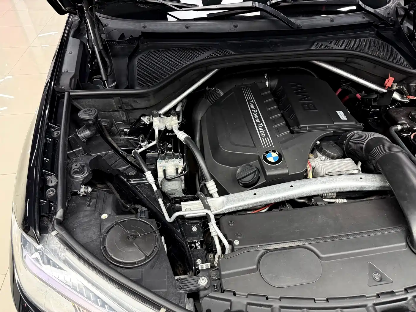 BMW X5 (Import) 2015 Model xDrive35i China Limited Edition фото 26
