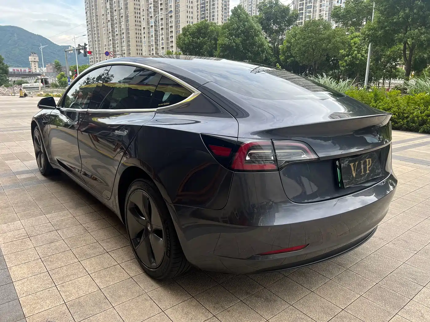 Tesla Model 3 (Import) 2019 2019 Standard Range RWD Upgraded Edition