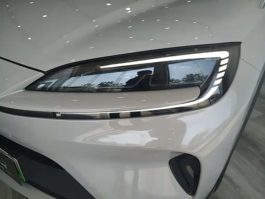 BYD Hai Shi 07 DM-i 2025 2025 150 Pilot+ Edition