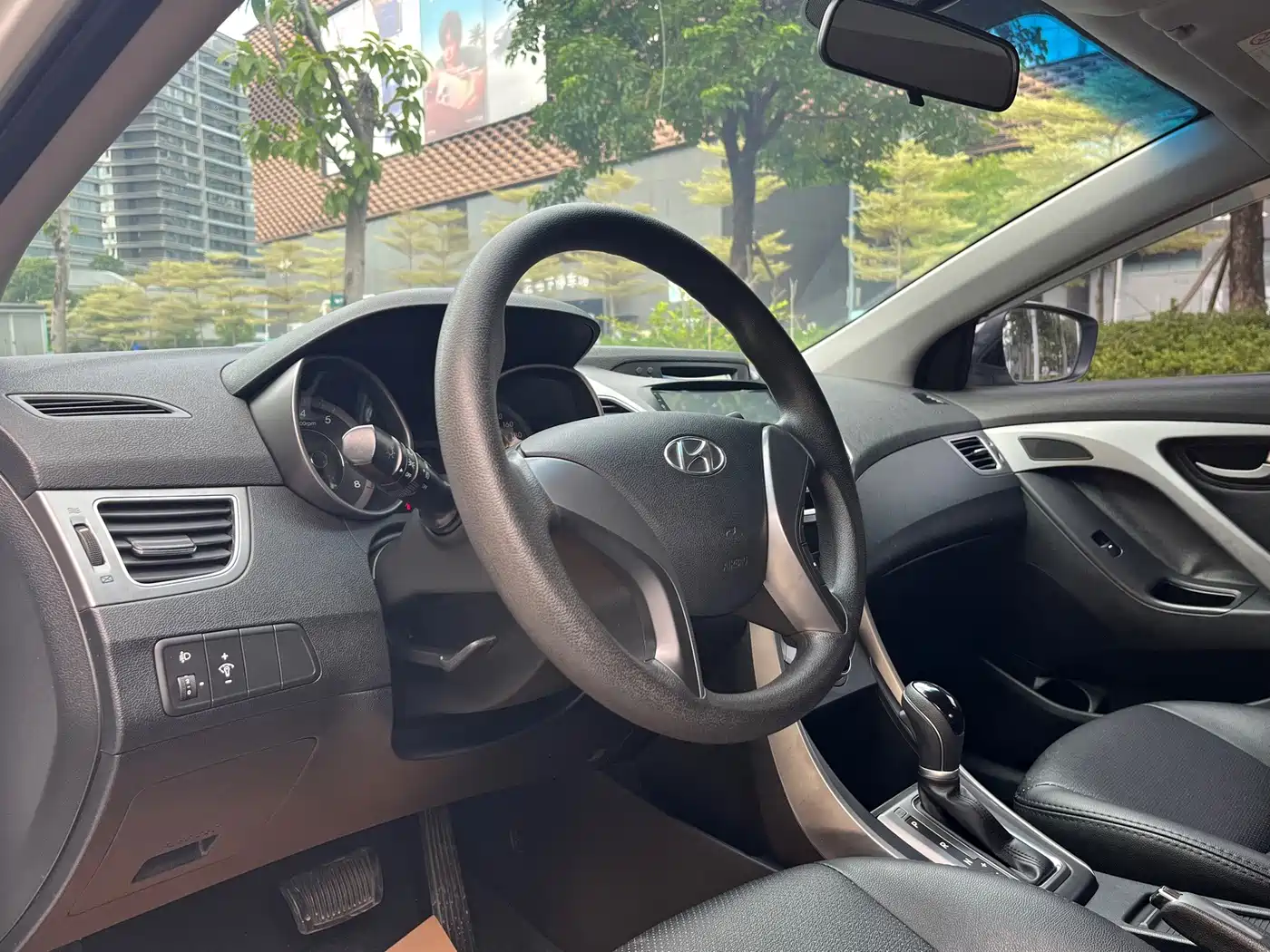 Hyundai Langdong 2018 2016 1.6L Automatic Smart Edition