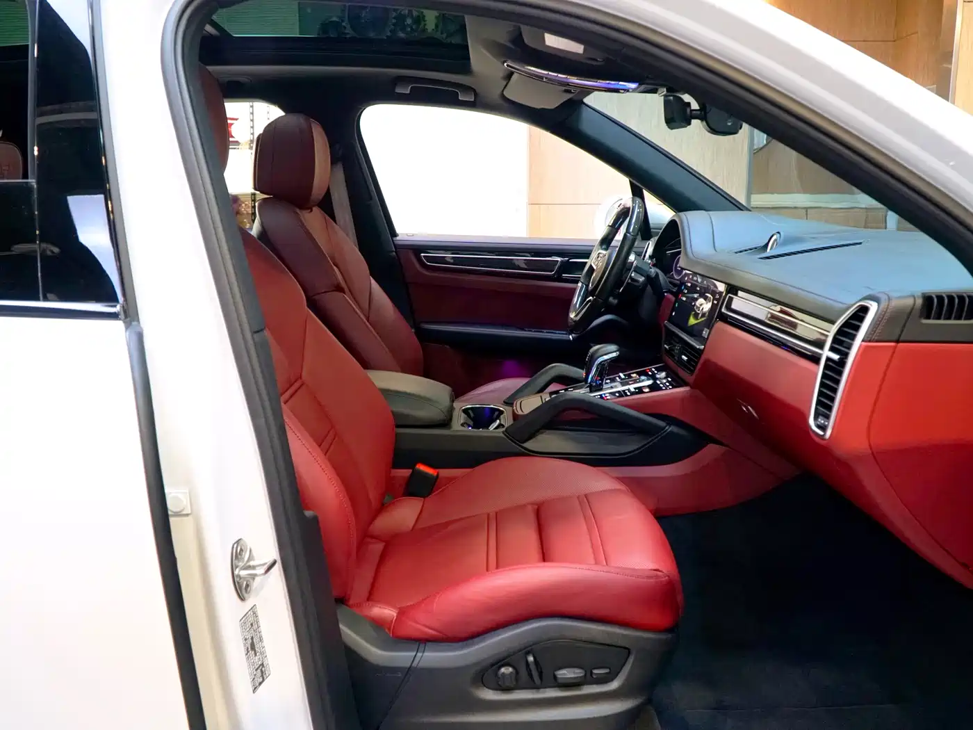 PORSCHE CAYENNE NEW ENERGY