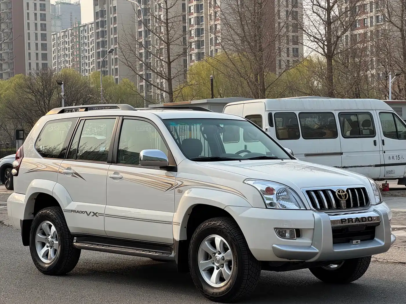 Toyota Prado 2006 4.0L Automatic VX NAVI Edition фото 4