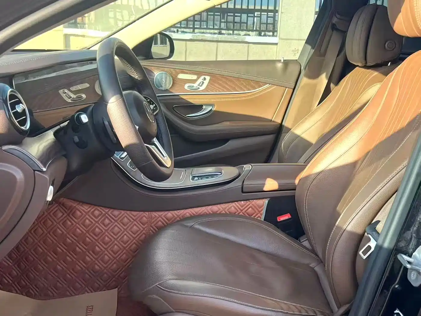 Mercedes-Benz E-Class 2020 E 300 L Luxury Model фото 7