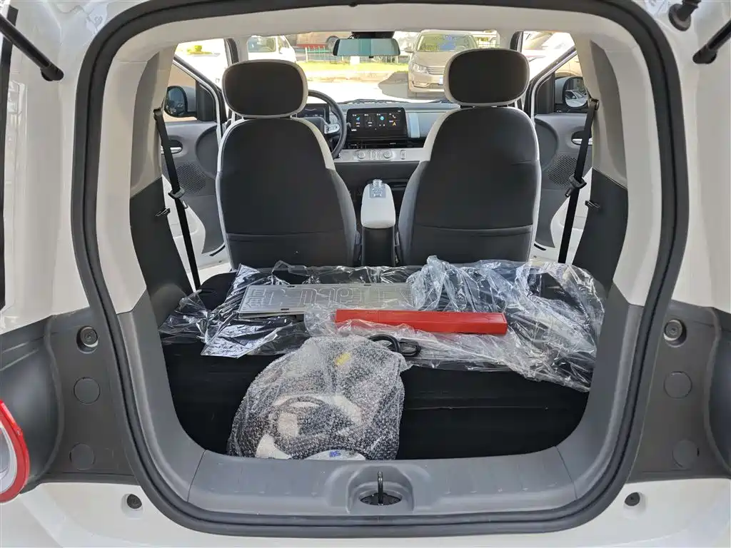 CHANGAN CHANGAN LUMIN