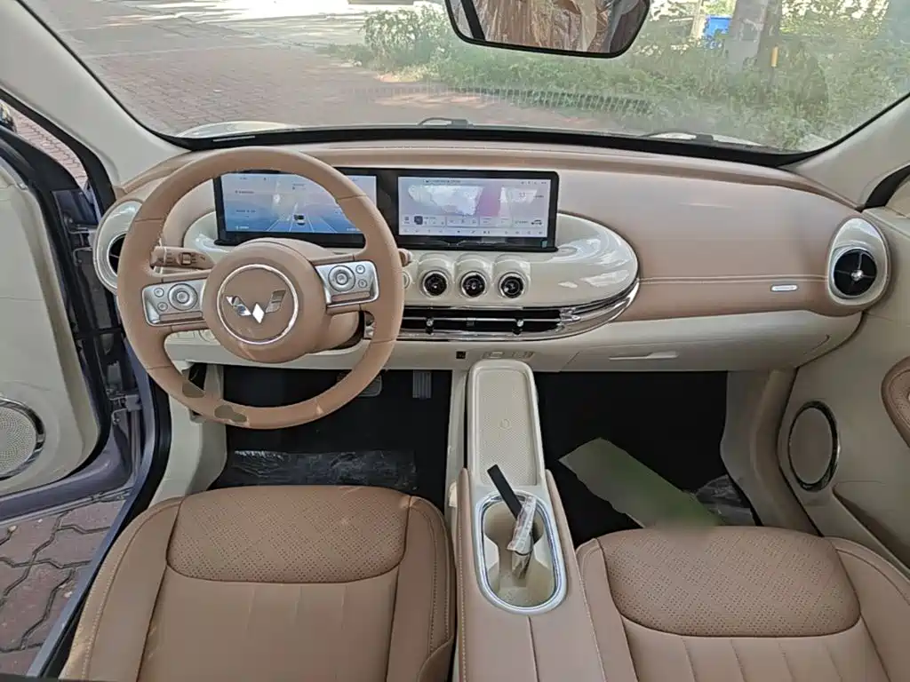 Wuling Motors Wuling Bingo 2026 2025 Model 333km Smart Premium