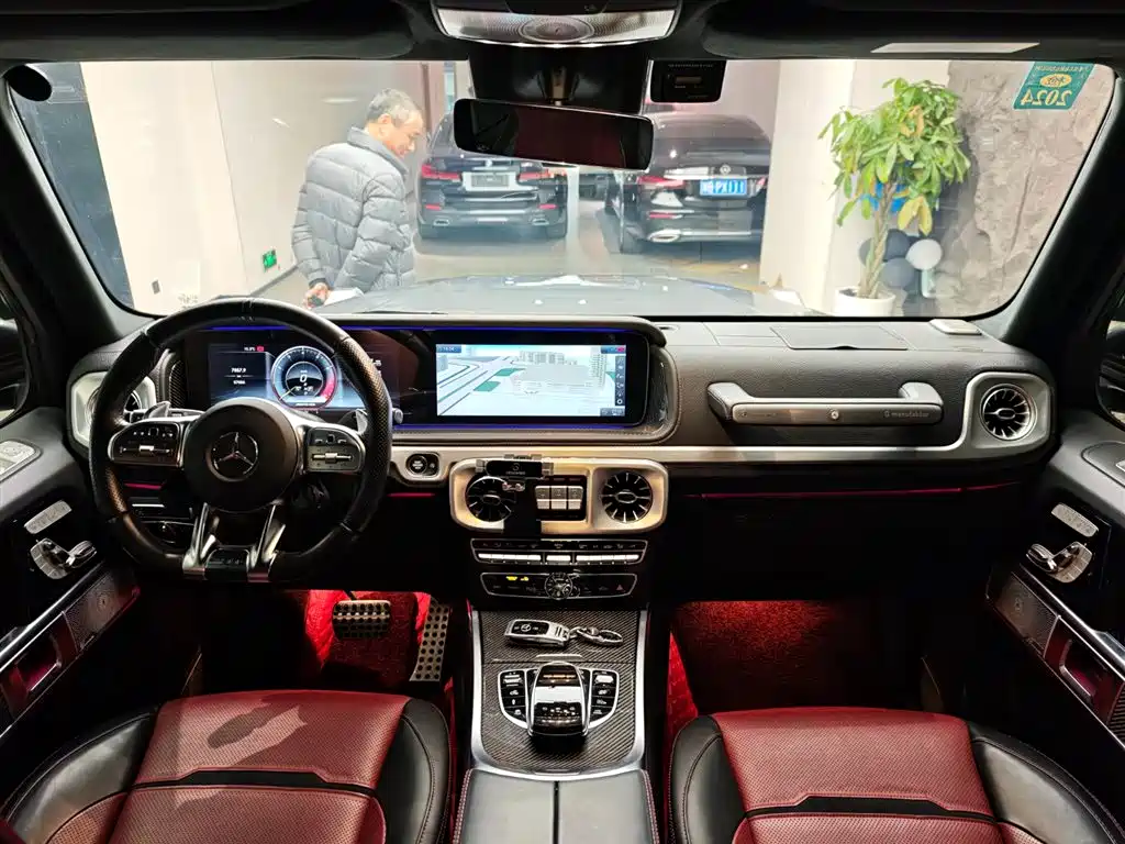 Mercedes-Benz G-Class AMG 2022 AMG G 63 фото 13