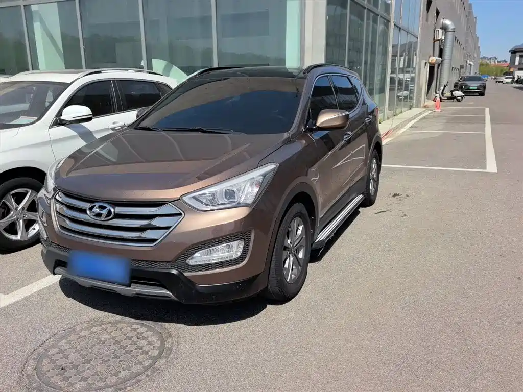 Hyundai Santa Fe 2015 2.0T Automatic 4WD Smart 5-Seater фото 5