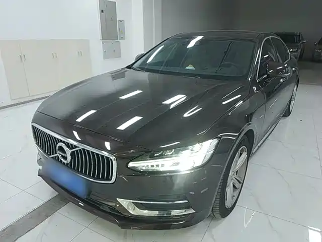 Volvo S90 2019