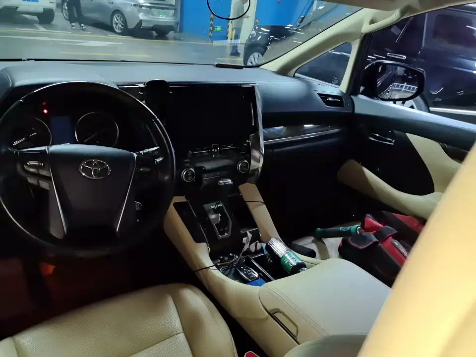 Toyota Vellfire 2020 2020 Twin Engine 2.5L HV Premium Edition
