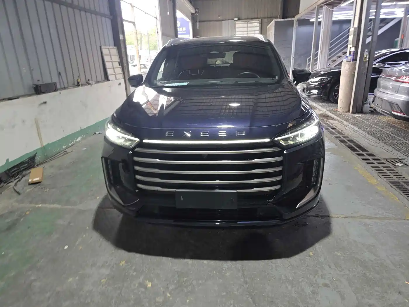 Exeed Landmark C-DM 2025 2025 180 Ultra Long Range AWD (6-Seater)