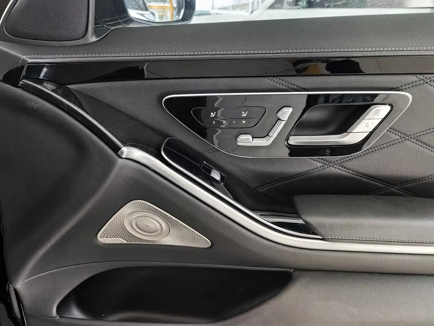 MERCEDES-BENZ MAYBACH S CLASS