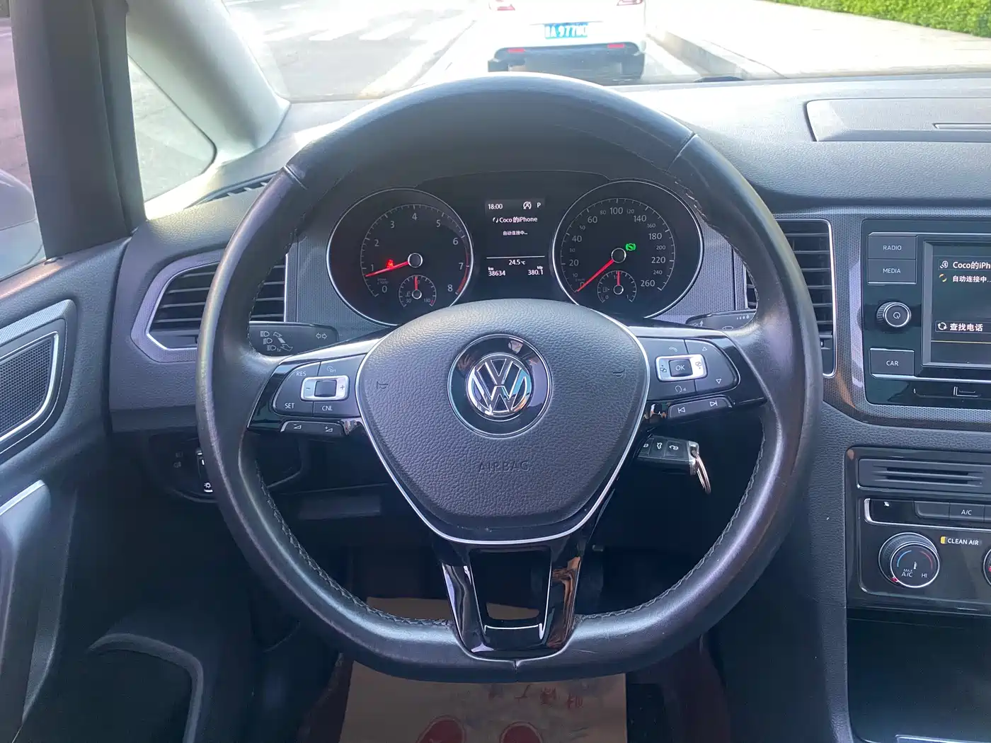 VOLKSWAGEN GOLF*JIAYU