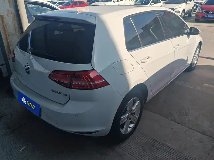 Volkswagen Golf 2015 1.4TSI Automatic Comfort фото 3