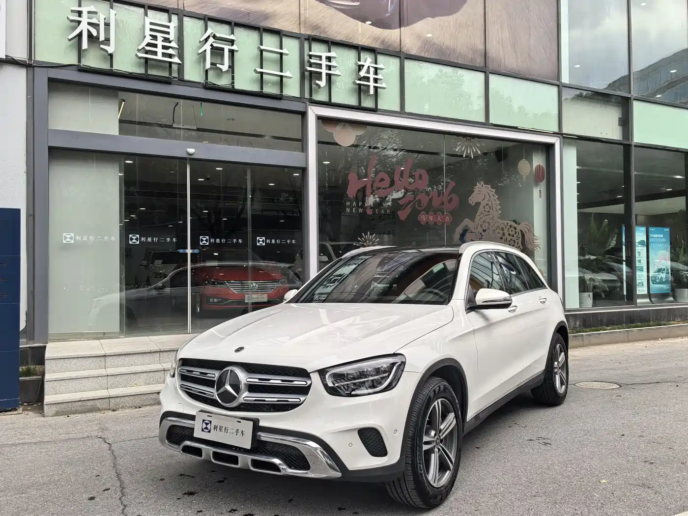 MERCEDES-BENZ GLC