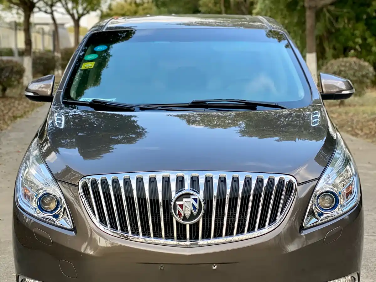 Buick GL8 2013 3.0L XT Luxury Business Flagship Edition фото 23