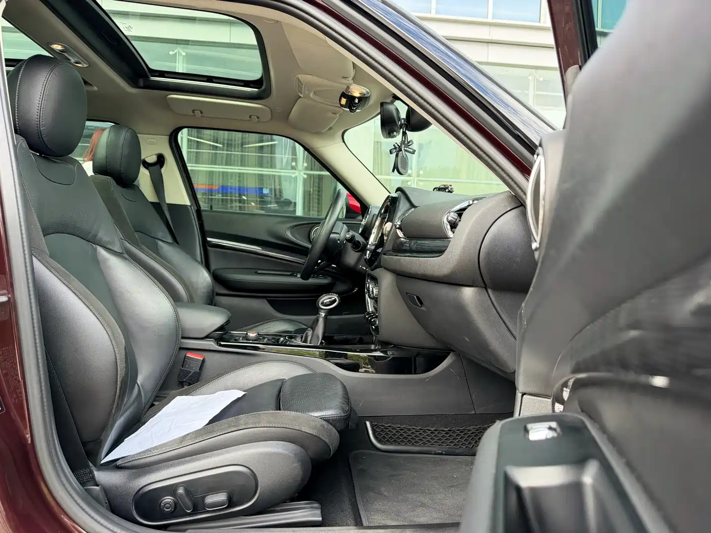 Фото 8 - MINI CLUBMAN