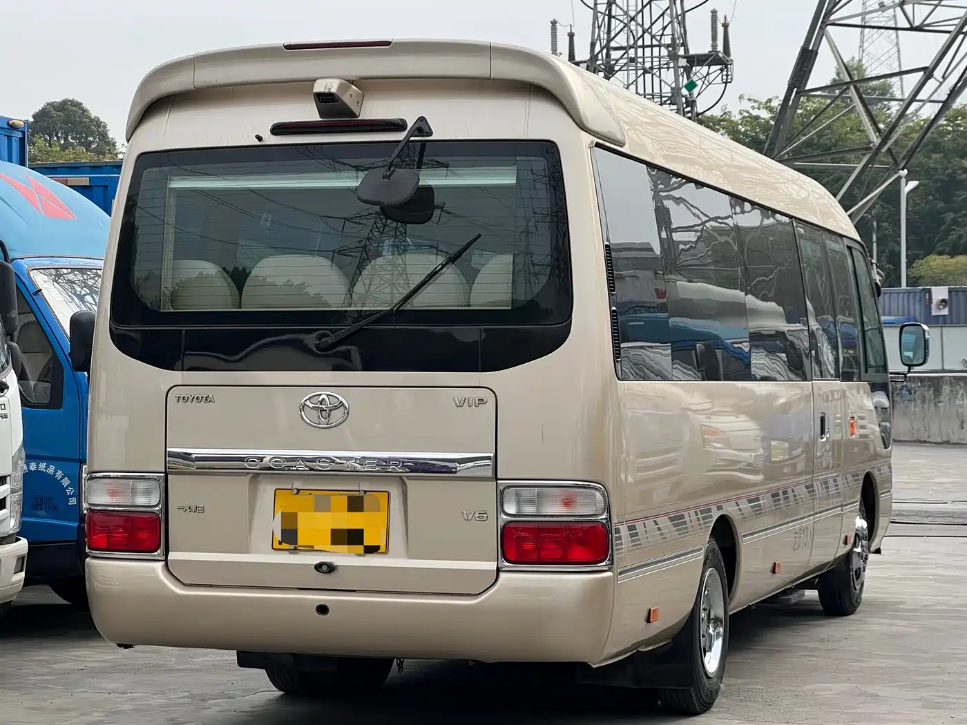 Toyota Coaster 2015 4.0L Premium Bus GRB53L-ZCMSK 20-seater фото 4