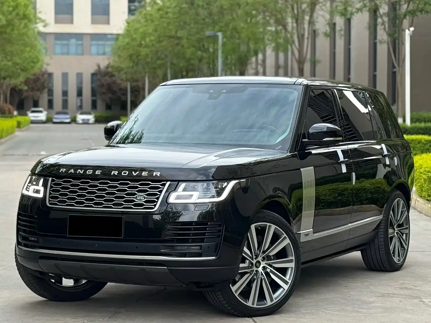 Land Rover Range Rover 2021 3.0 L6 Heritage Extended Classic Edition