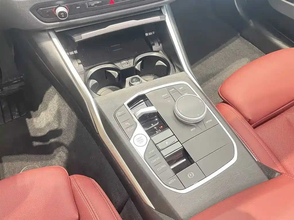 BMW 3 Series 2024 325i M Sport Package фото 13