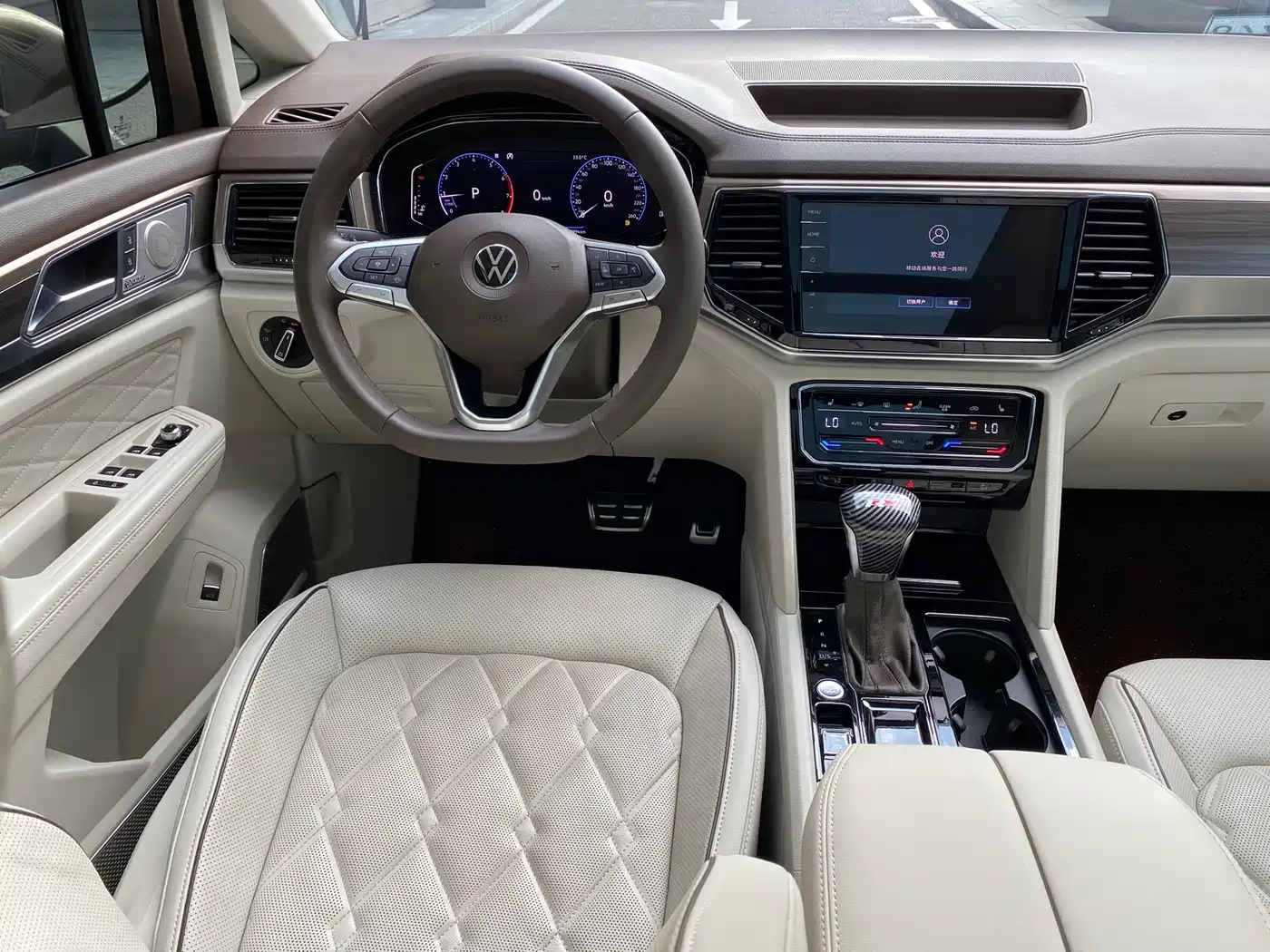 Volkswagen Viloran 2020 2020 380TSI Premium