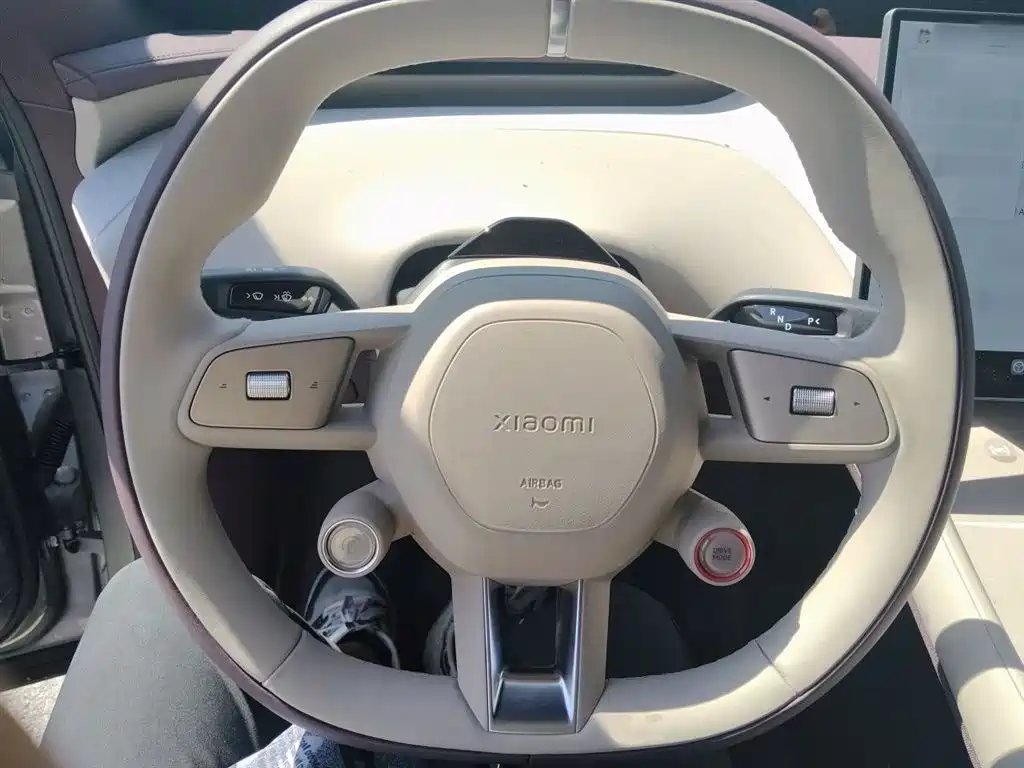 Xiaomi Auto Xiaomi YU7 2025 Extended Range AWD Pro фото 6