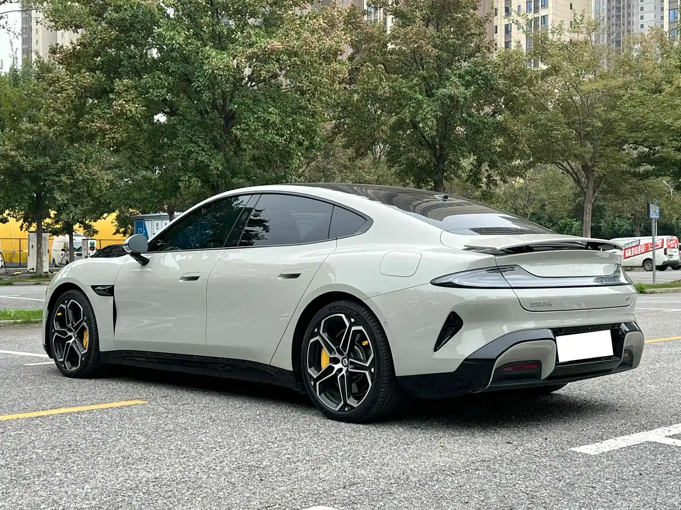 Xiaomi Auto Xiaomi SU7 2024 RWD Ultra Long Range Advanced Smart Driving Pro Edition фото 17