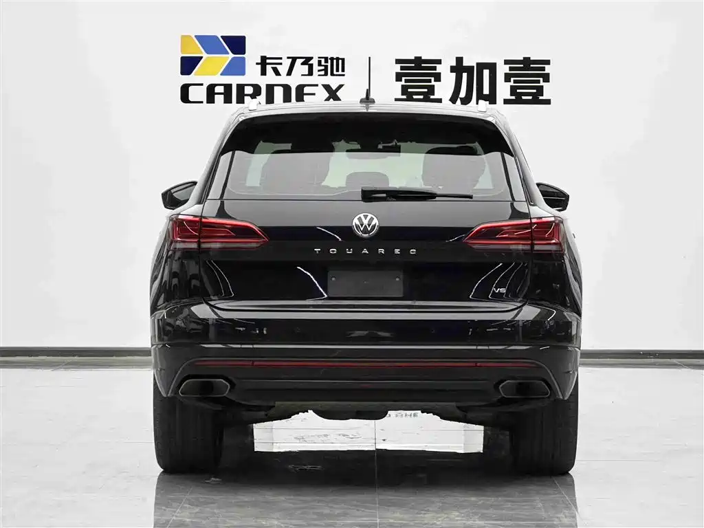 Volkswagen Touareg 2019 3.0TSI Sharp Edge Edition China VI фото 5