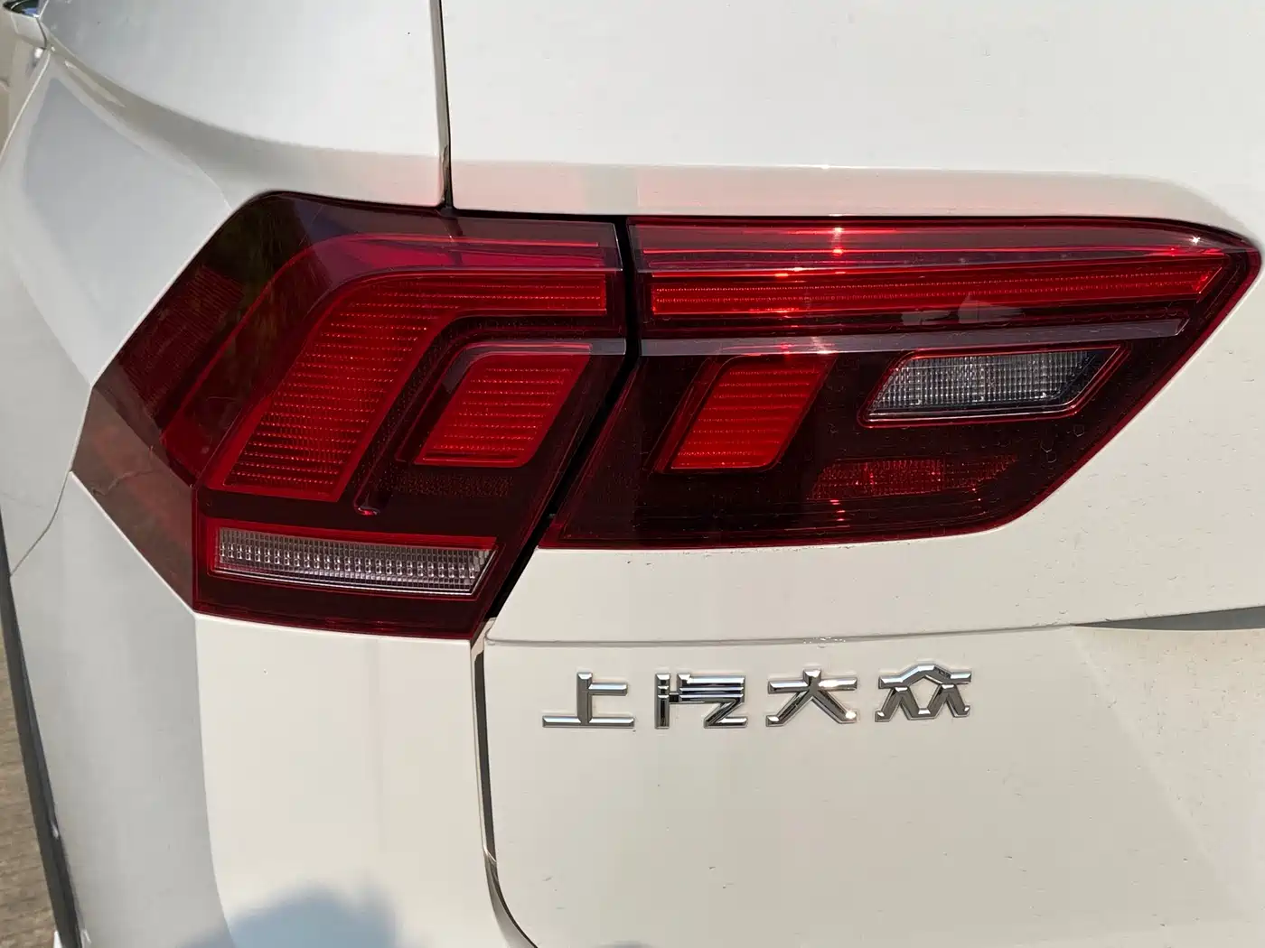 Volkswagen Tiguan L 2021 330TSI Automatic 2WD R-Line Premium фото 16