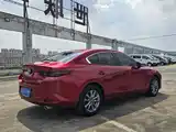 Фото 7 - Mazda Mazda 3